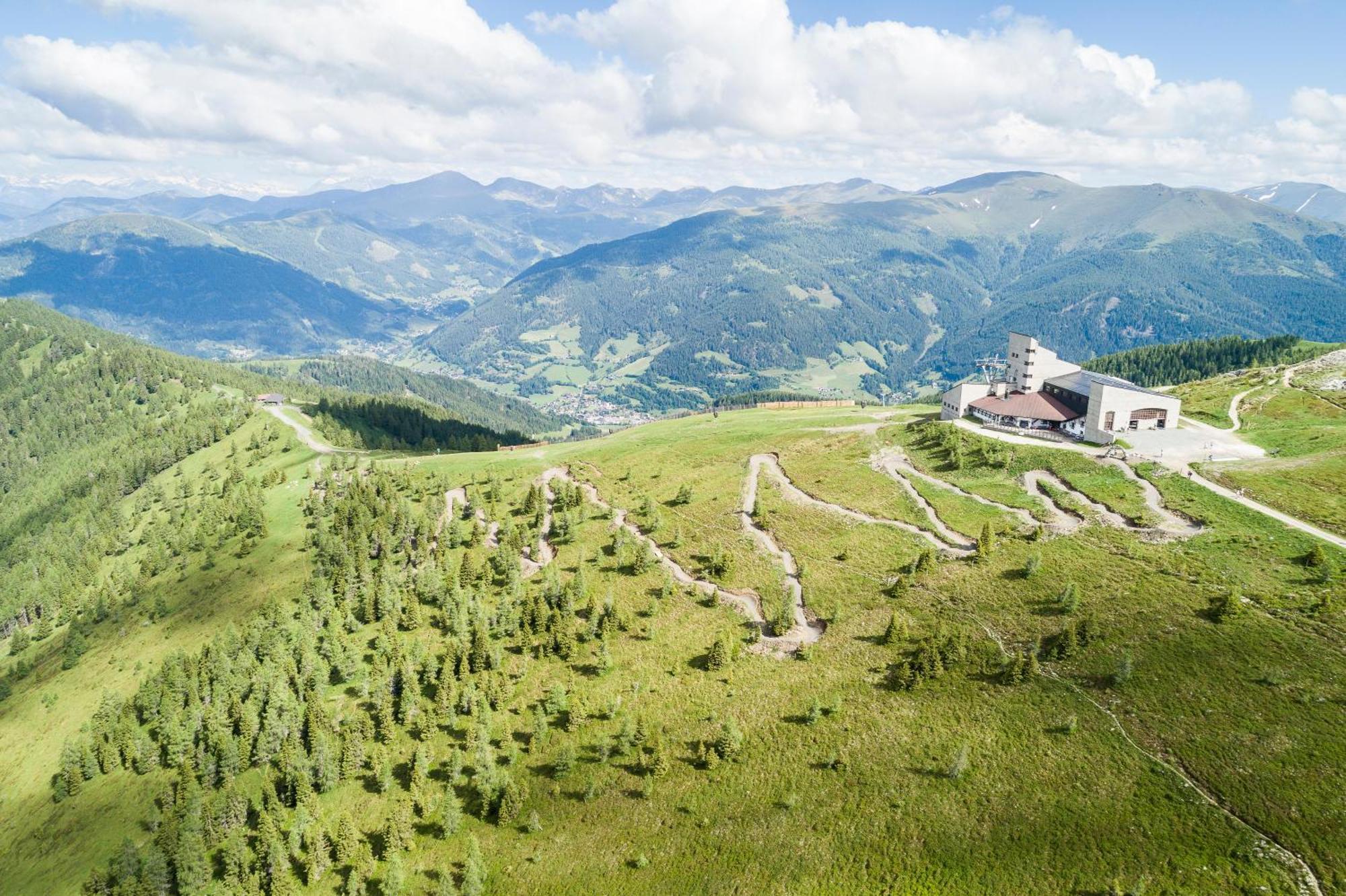 Hotel Cooee Alpin 4*