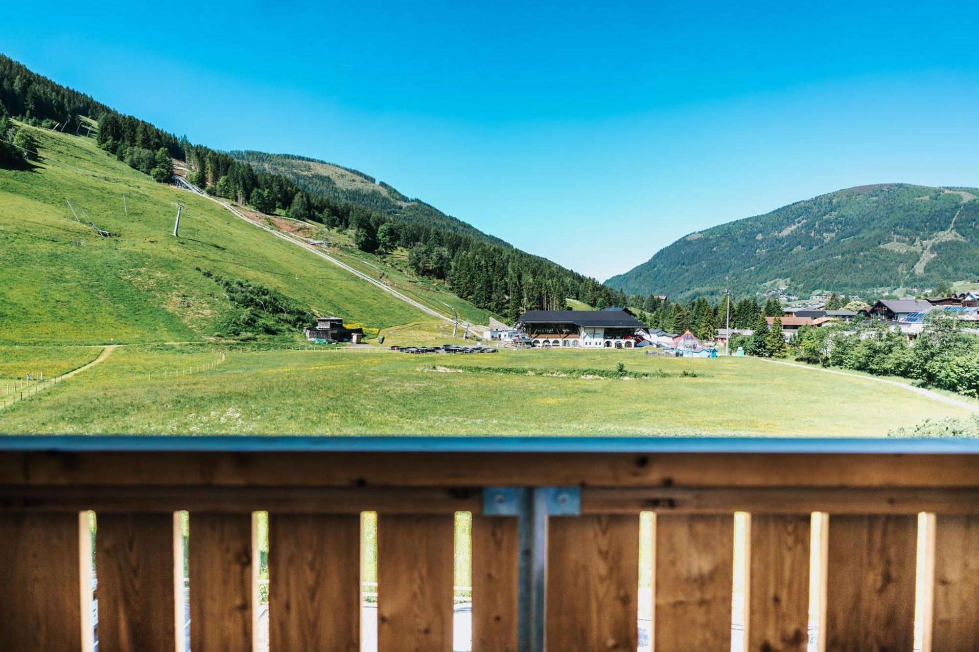 Cooee Alpin Hotel 4*